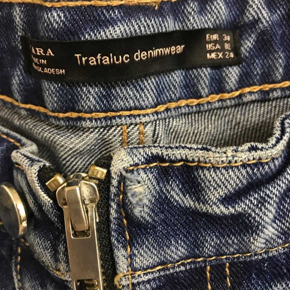 Zara Medium Wash Mid Rise Jeans w/ Turnup Hems NEW - Picture 7 of 12
